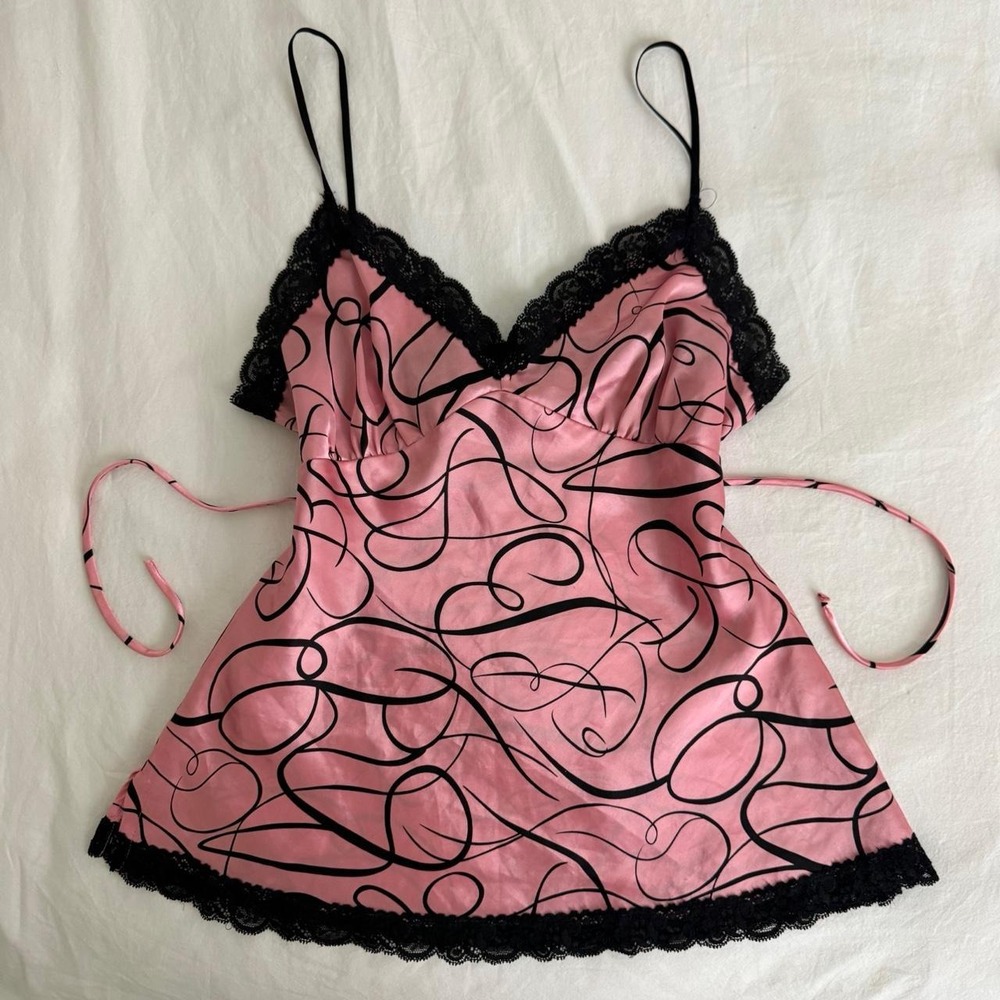 Y2K One Heart Pink with black swirling lines lace trim babydoll top
